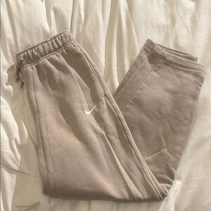 Nike Light gray/beige Joggers